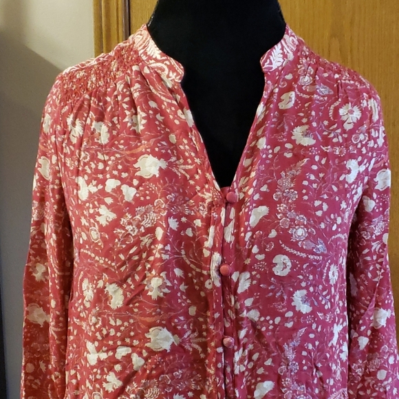 Lucky brand lightweight long sleeve button up top - Picture 1 of 5